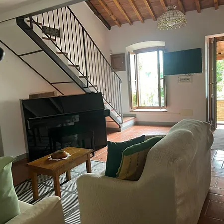 Couette-café Casa Podere San Firenze 3*