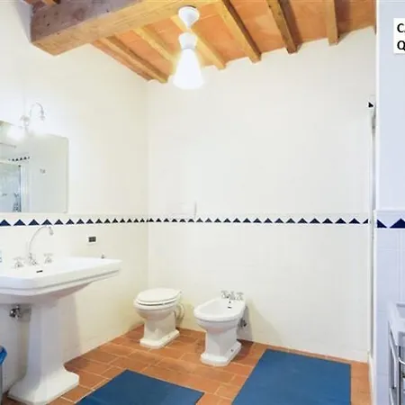Couette-café Casa Podere San Firenze 3*